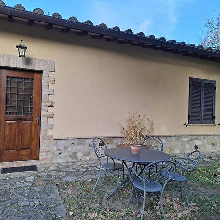 Agriturismo Tenuta Conti Faina Fratta Todina Luaran gambar