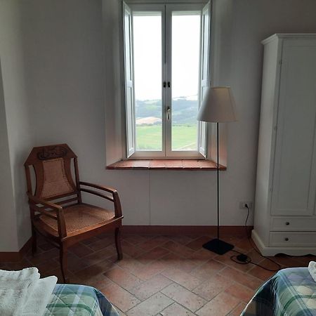 Agriturismo Tenuta Conti Faina Fratta Todina Luaran gambar