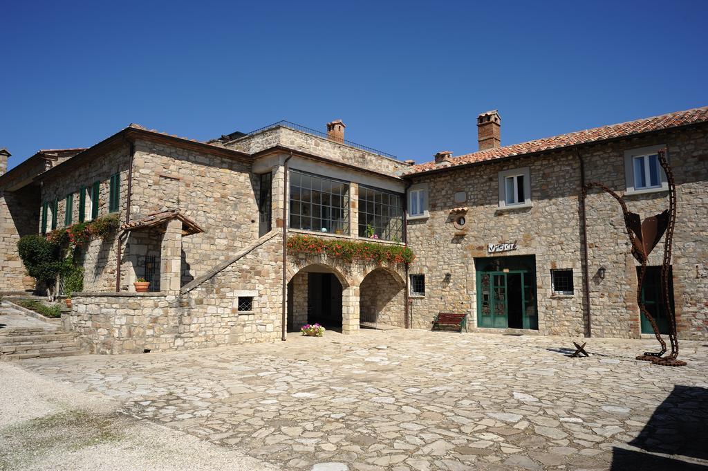 Agriturismo Tenuta Conti Faina Fratta Todina Bilik gambar