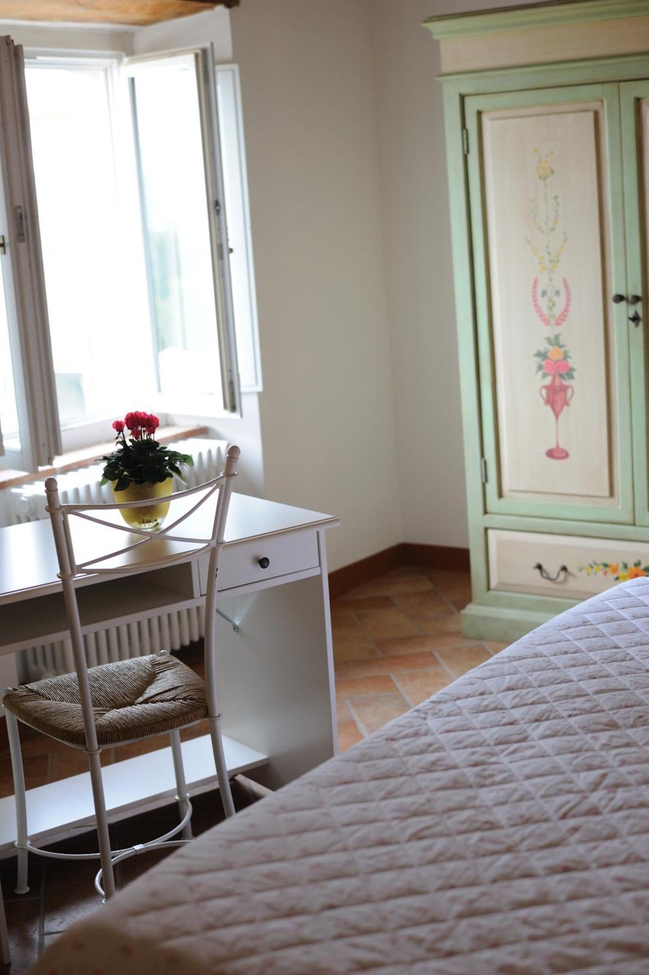 Agriturismo Tenuta Conti Faina Fratta Todina Luaran gambar