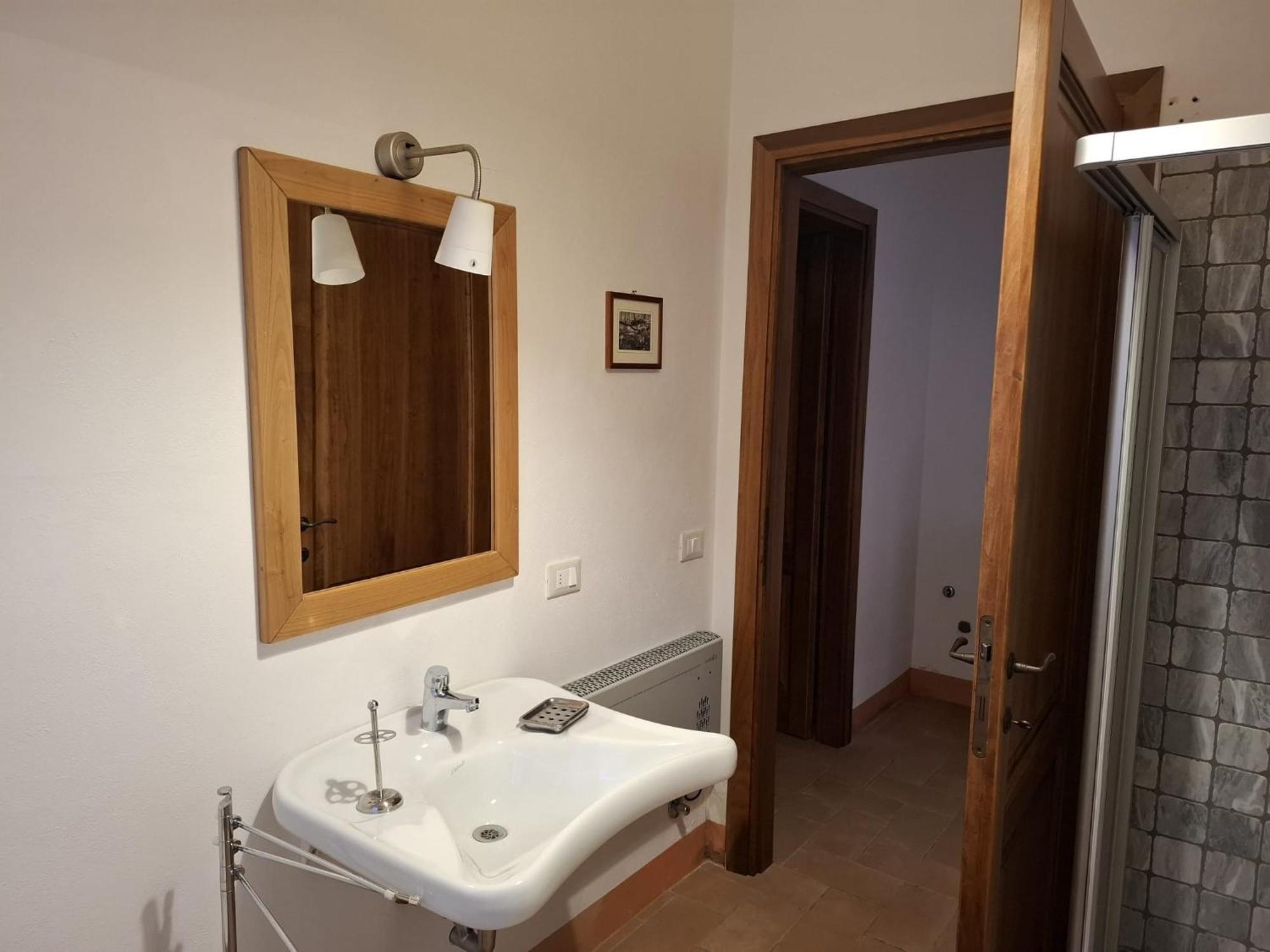 Agriturismo Tenuta Conti Faina Fratta Todina Luaran gambar