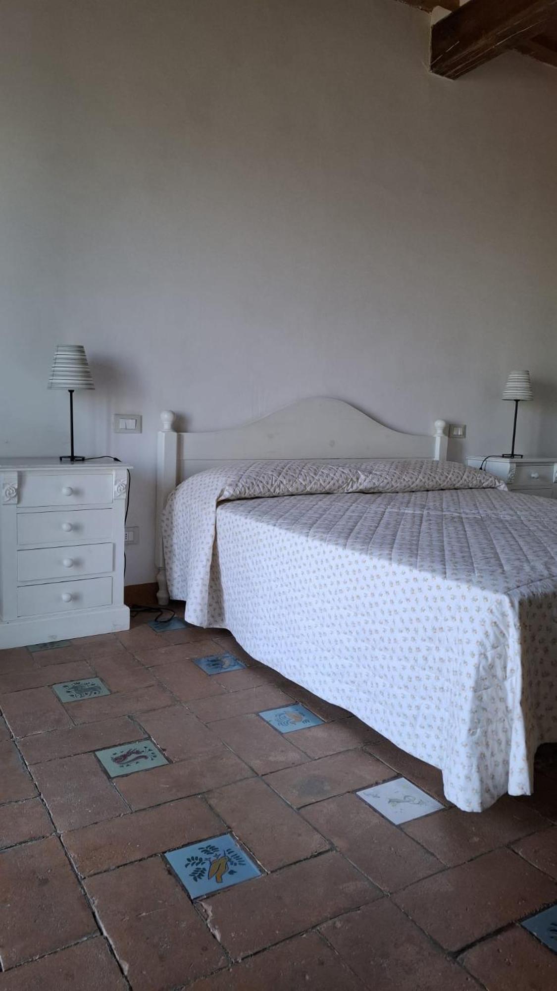 Agriturismo Tenuta Conti Faina Fratta Todina Luaran gambar