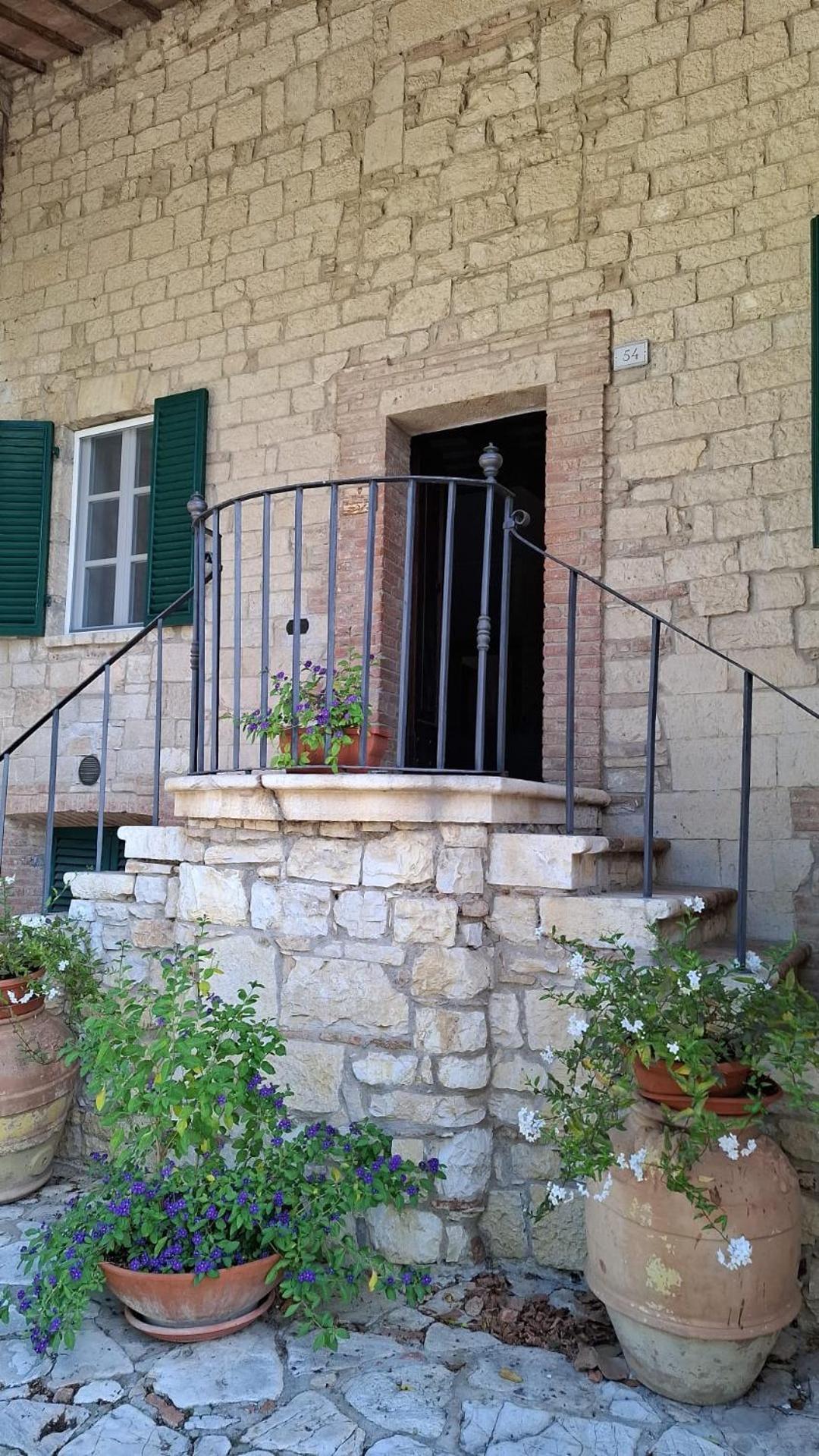 Agriturismo Tenuta Conti Faina Fratta Todina Luaran gambar