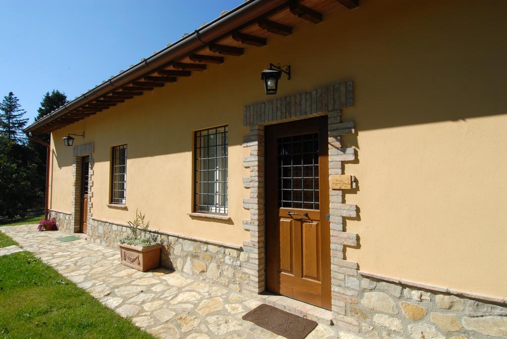 Agriturismo Tenuta Conti Faina Fratta Todina Bilik gambar