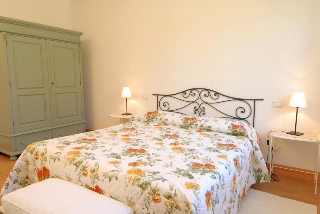 Agriturismo Tenuta Conti Faina Fratta Todina Bilik gambar